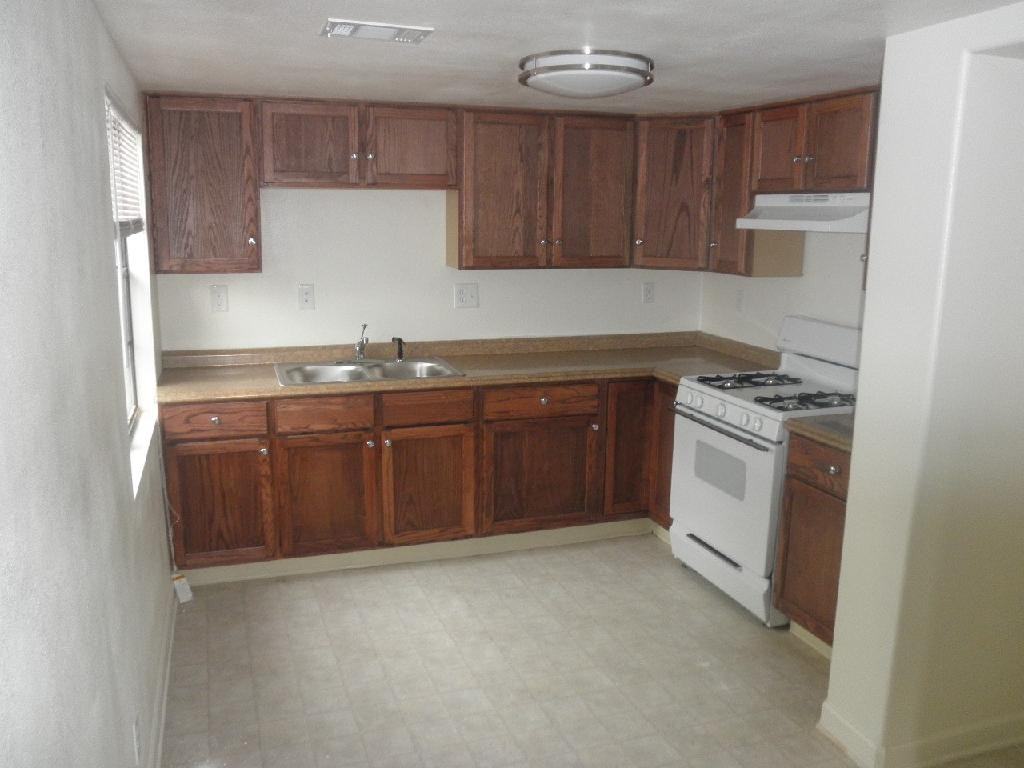 5428 E 29 Terrace - Photo 3 of 8