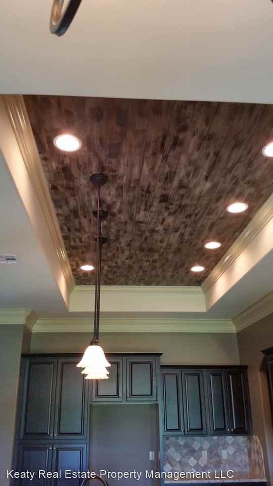 109 Scarlet Oak Dr - Photo 3 of 20