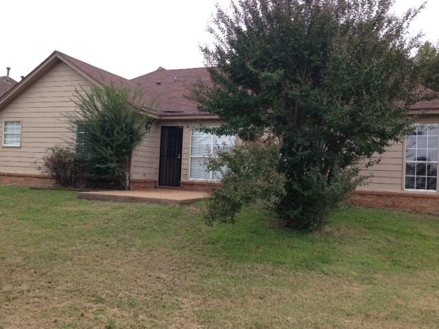 6452 Valley Oak Dr - Photo 2 of 13