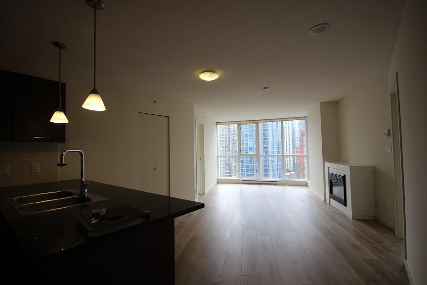 1199 Seymour St - Photo 2 of 24