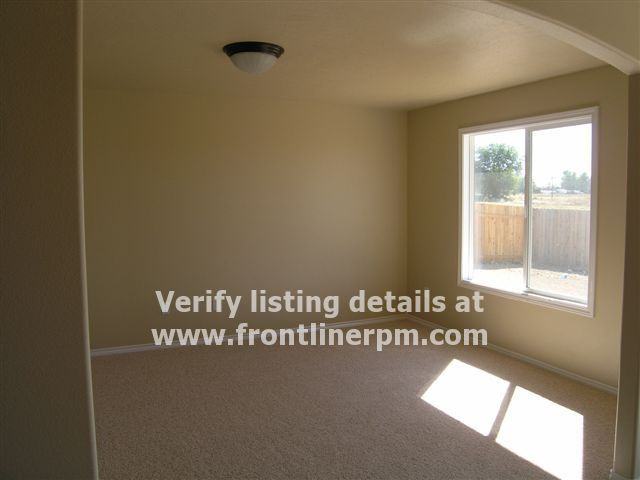 11957 W Gambrell St - Photo 2 of 4