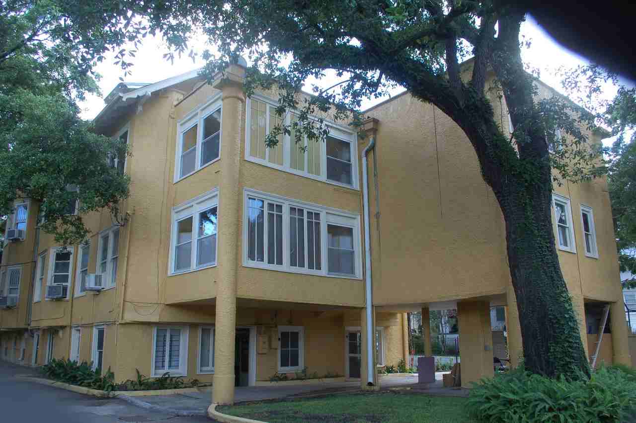 3343 Esplanade Avenue - Photo 2 of 4