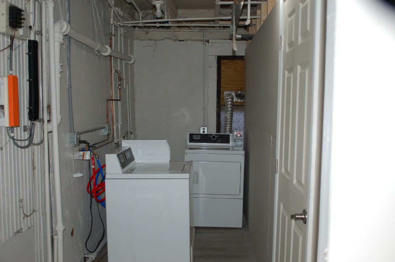 3343 Esplanade Avenue - Photo 4 of 4