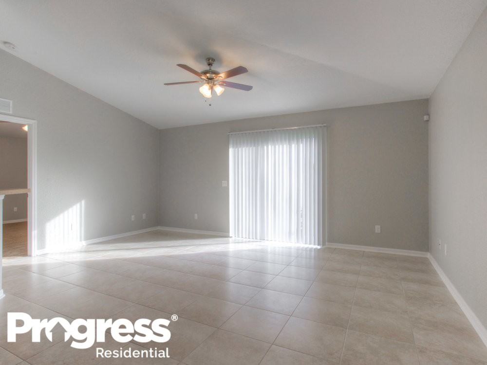 1685 Saddlehorn Dr - Photo 2 of 16