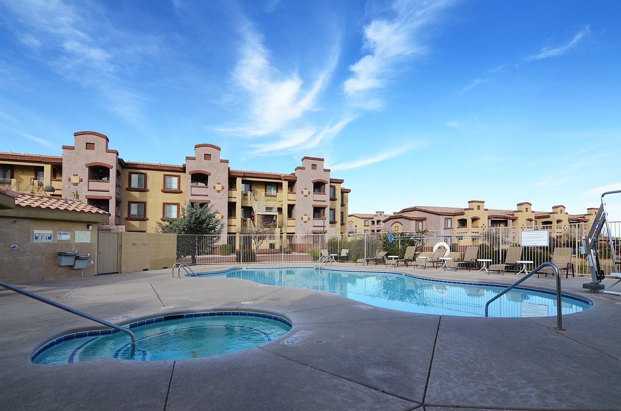 Casa Antigua Three Bedroom Apartments for Rent - 2299 Oakmont Drive