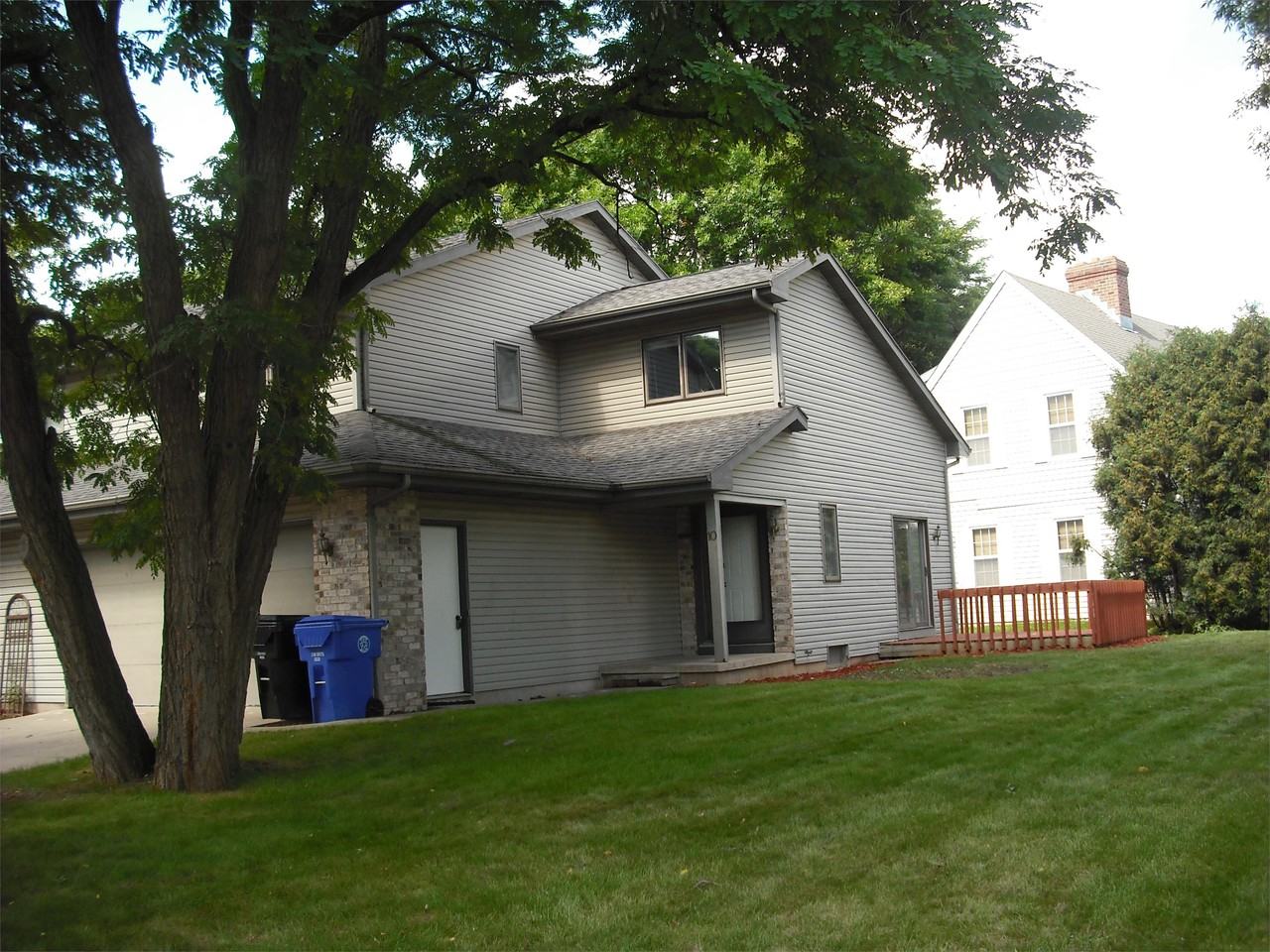 10 Continental Ct - Photo 3 of 21