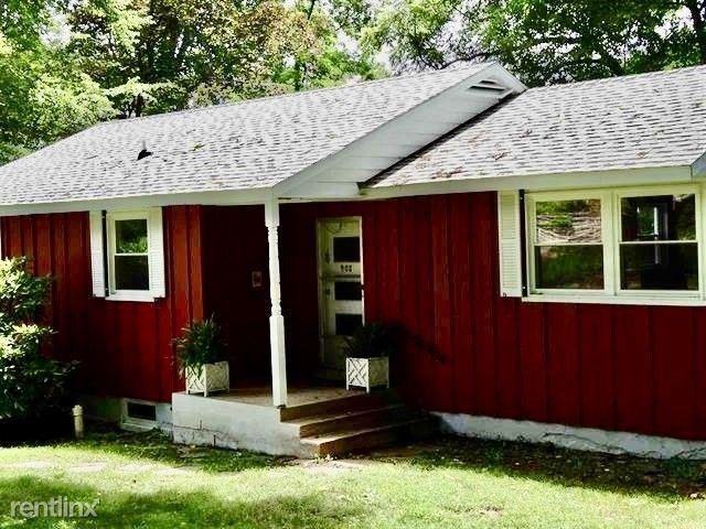 908 Rosser Ln - Photo 2 of 10