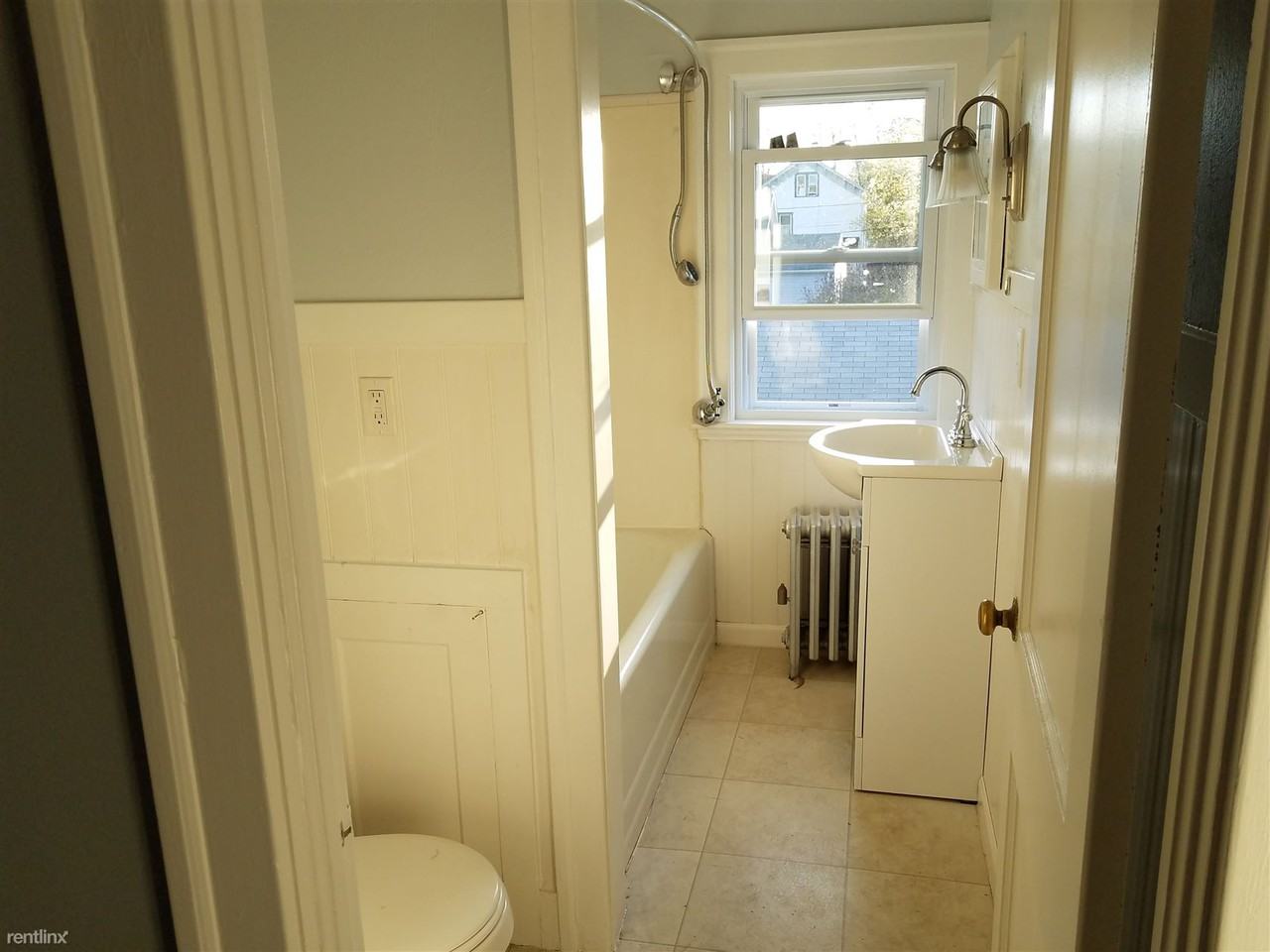 6 Washington Ave - Photo 2 of 10