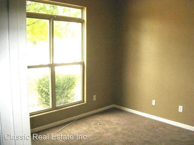 340 Princess Arch Ln - Photo 3 of 14