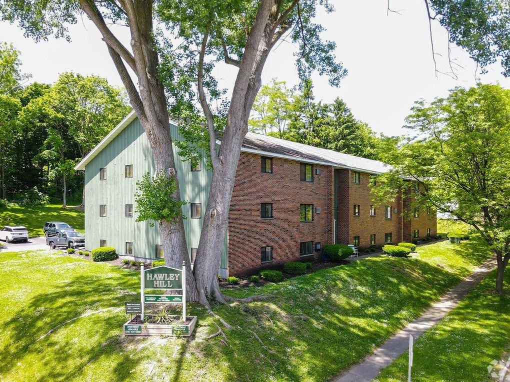 1421 Hawley Ave - Photo 5 of 5