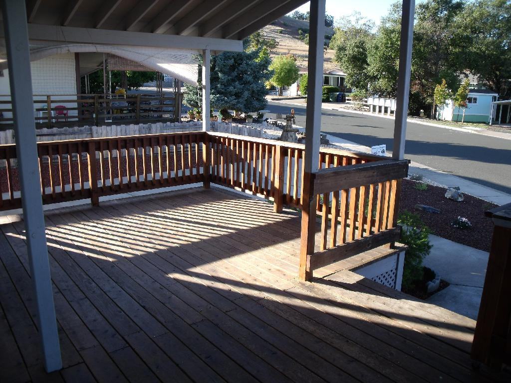 325 Walnut Dr - Photo 3 of 23