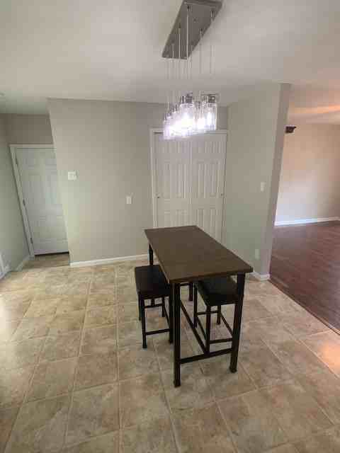 1715 Dover Trace Dr - Photo 2 of 12