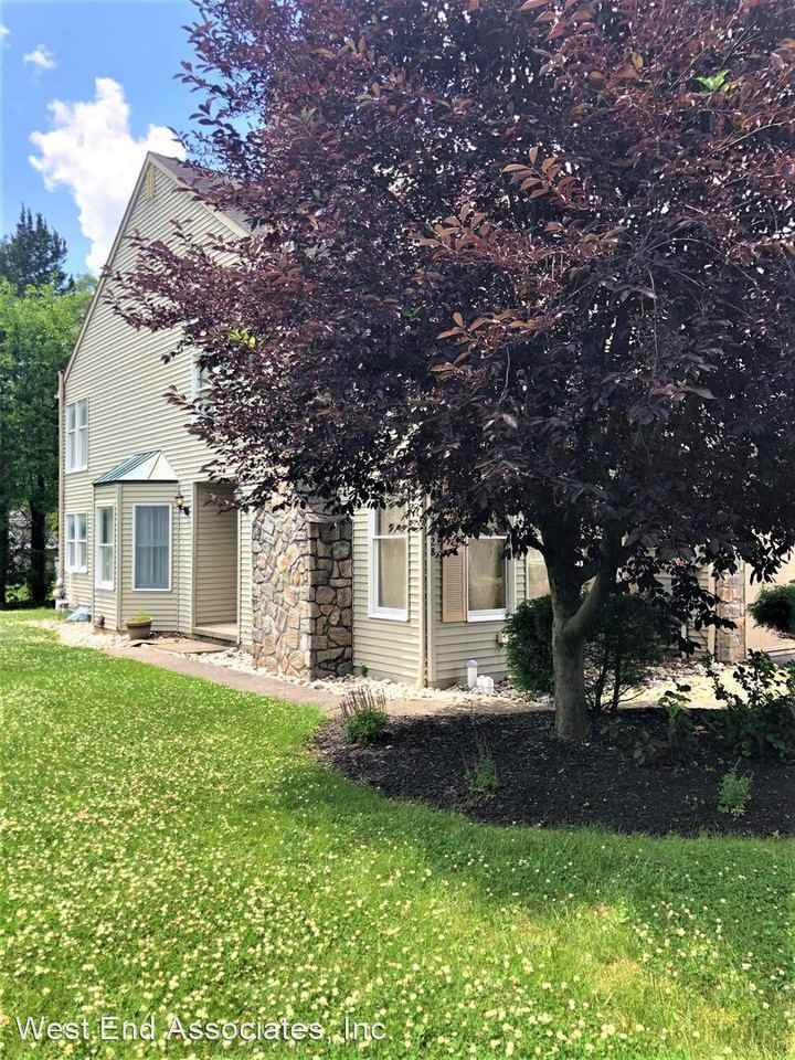 7628 Brandywine Cir - Photo 3 of 16