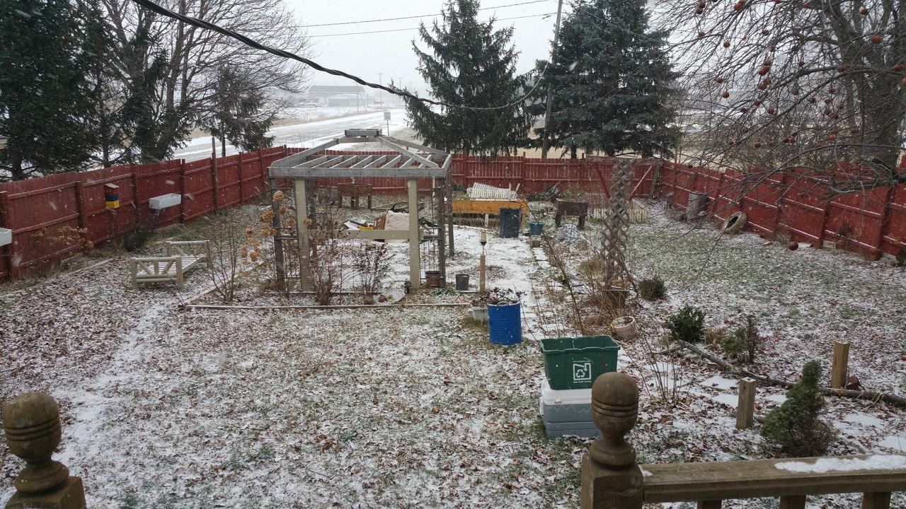 153 N Agency St - Photo 2 of 14