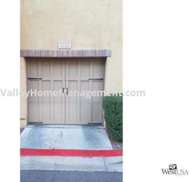 4444 N 24th Way - Photo 3 of 30