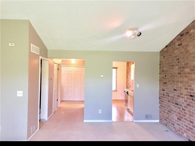 706 S Brady Rd #B - Photo 3 of 13