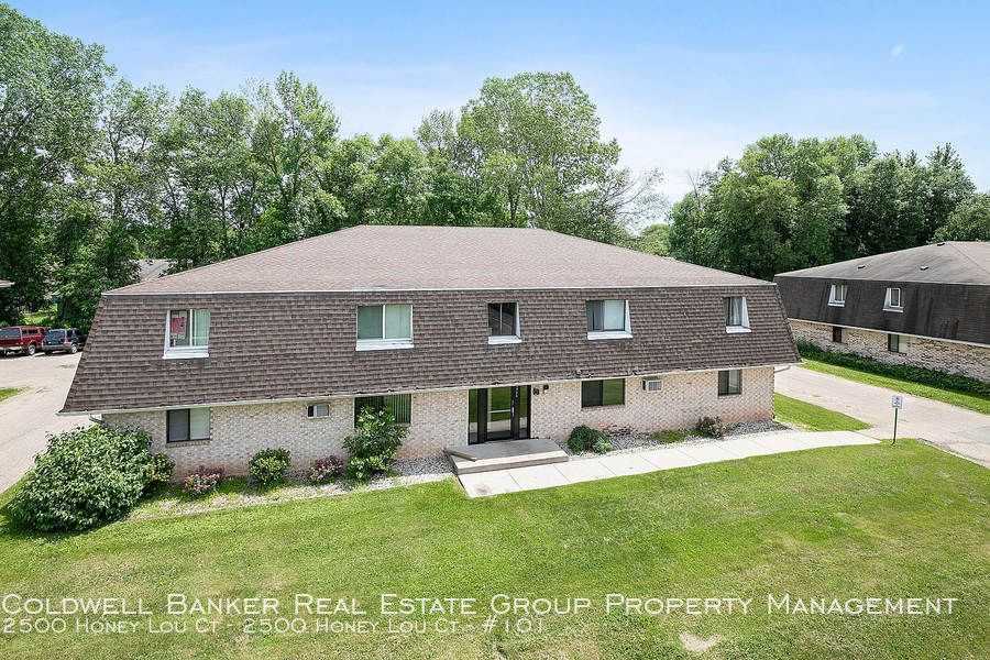 2500 2500 Honey Lou Ct 2500 Honey Lou Ct 101, Appleton, WI 54915 2
