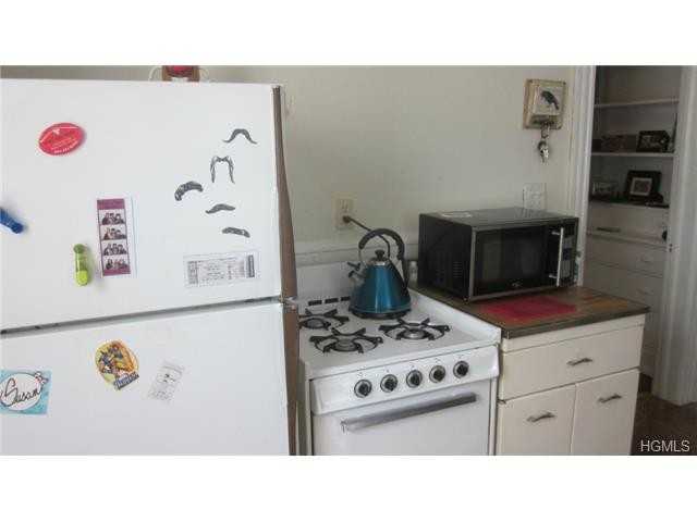 50 S Main St #4 - Photo 3 of 11