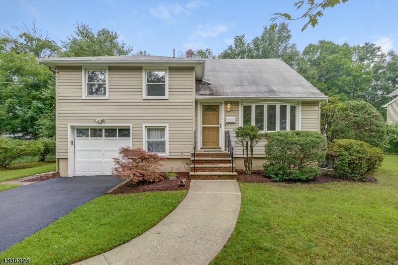 18 Tuscan Rd - Photo 2 of 25