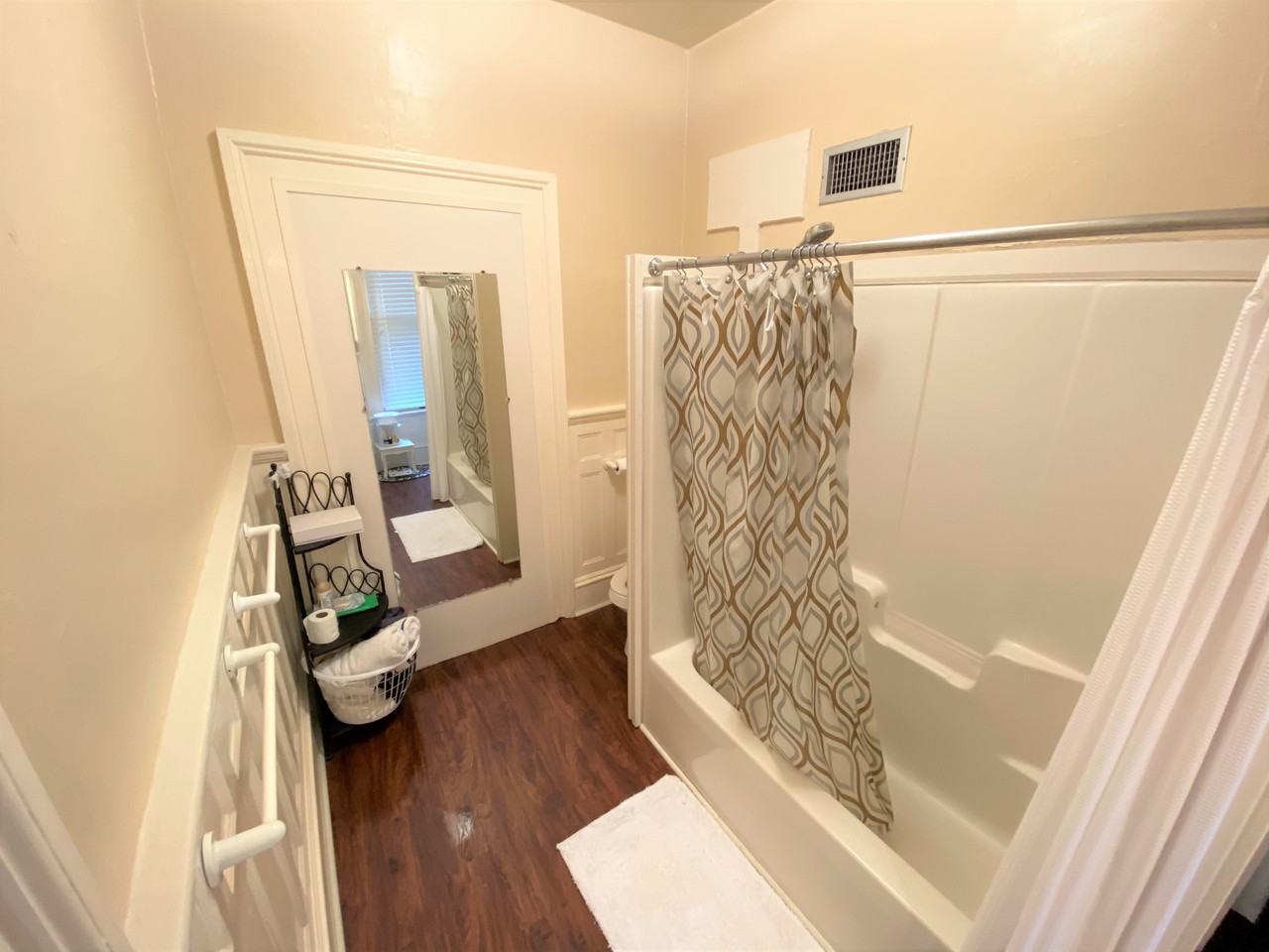 717 Broadway #7 - Photo 2 of 6