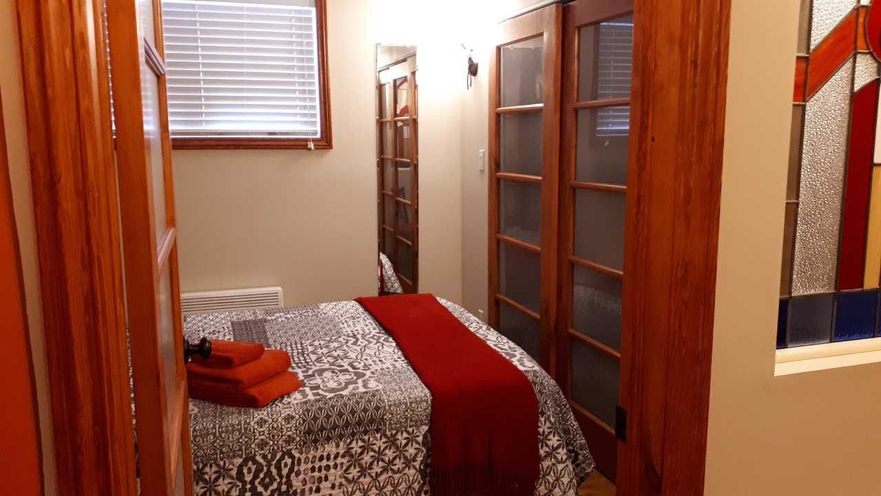 136 Rue Notre-Dame-de-l'île #C - Photo 3 of 8