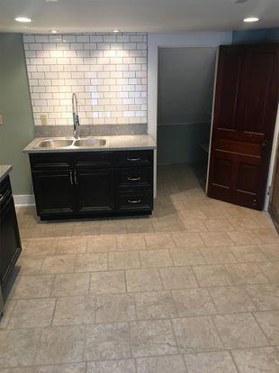 747 Amherst St - Photo 2 of 9