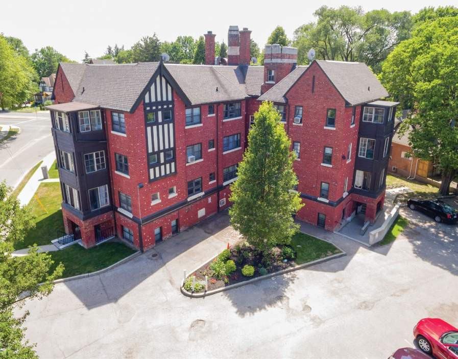 Kent Manor Apartments for Rent 385 383385 Wellington