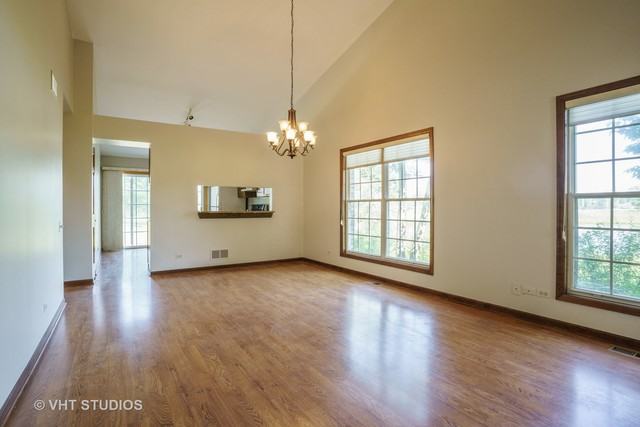 108 Dijon Ct - Photo 3 of 12