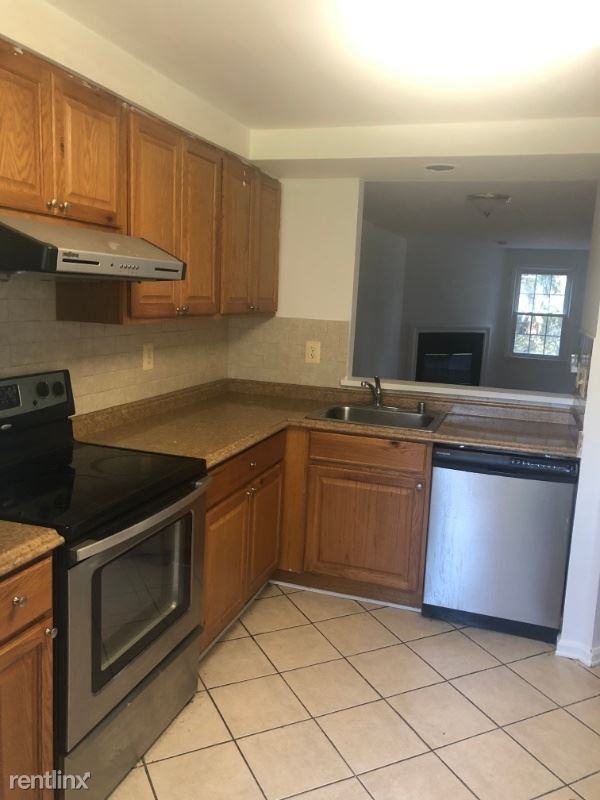 5 Hawk Run Ct - Photo 3 of 20