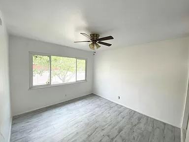 3333 Alta Arden Expressway - Photo 2 of 7