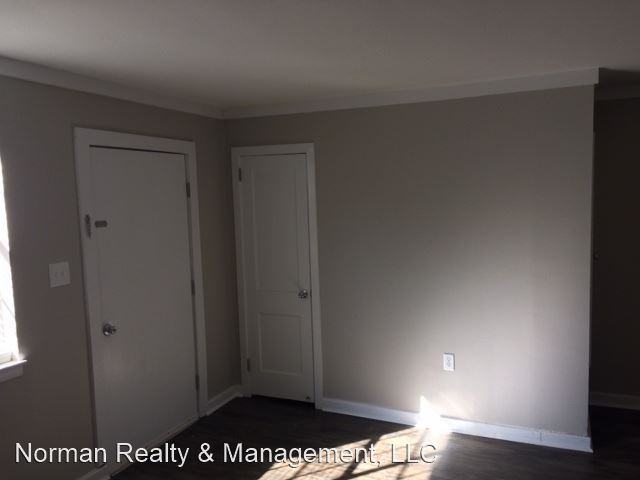 976 Live Oak Street - Photo 2 of 14