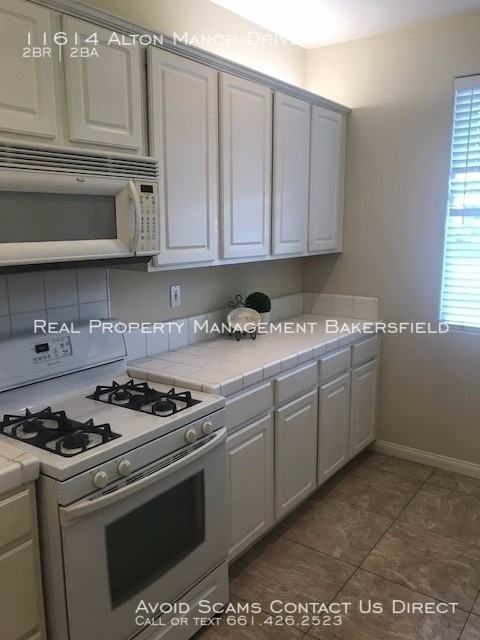 11614 Alton Manor Dr - Photo 3 of 11