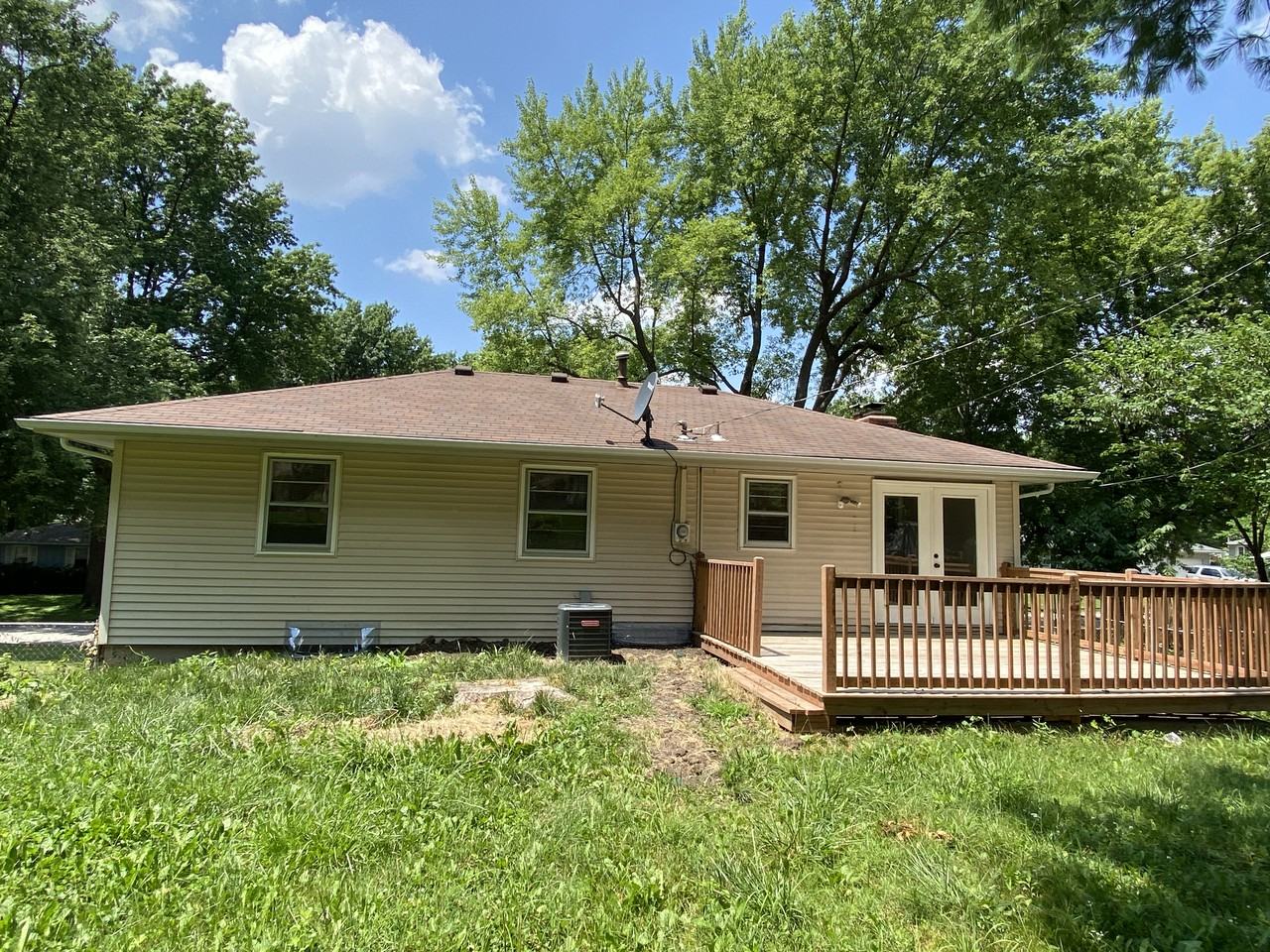 2511 Tamaqua Ridge Dr - Photo 2 of 24