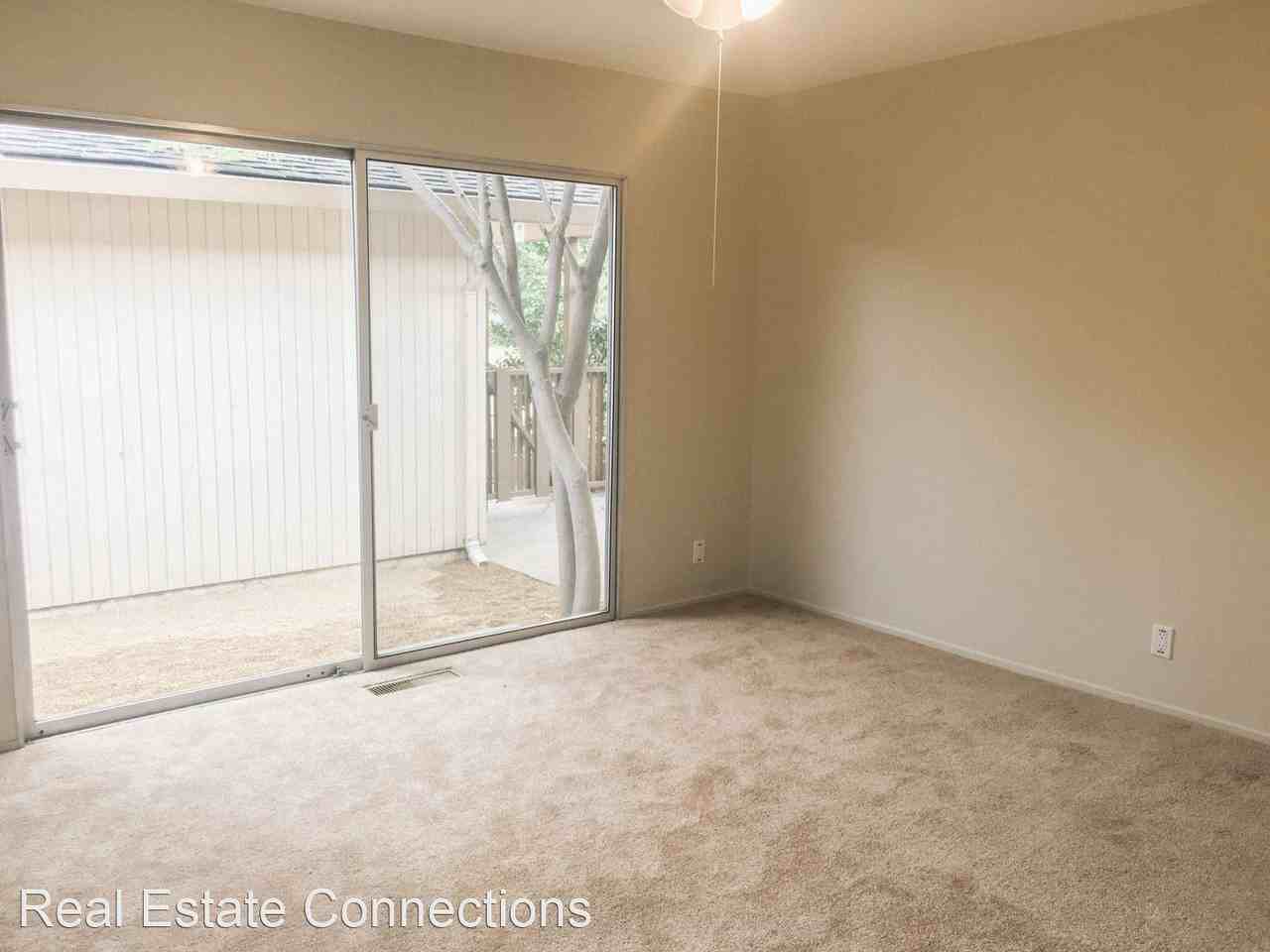 138 Forest Hill Dr - Photo 2 of 17