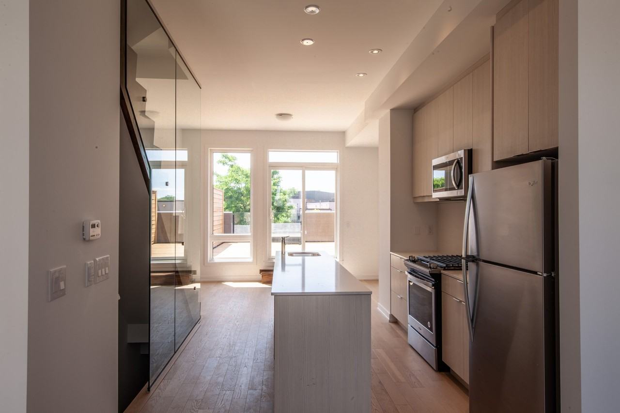 66B Perth Ave - Photo 2 of 19