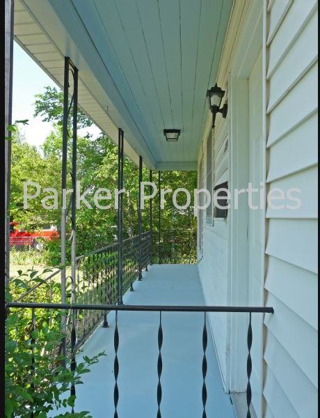 508 W 5th St - Photo 2 of 13