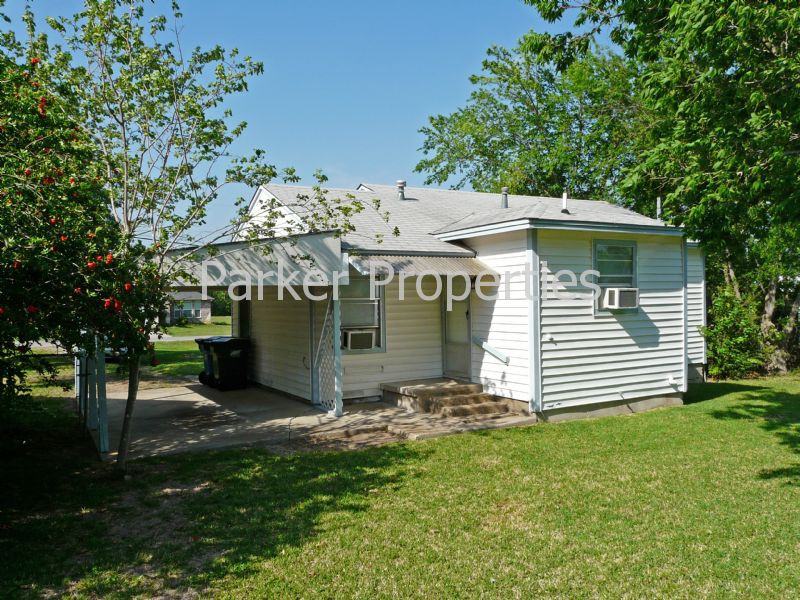 508 W 5th St - Photo 3 of 13