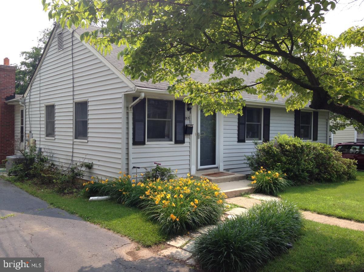 1905 Cherri Dr - Photo 2 of 48