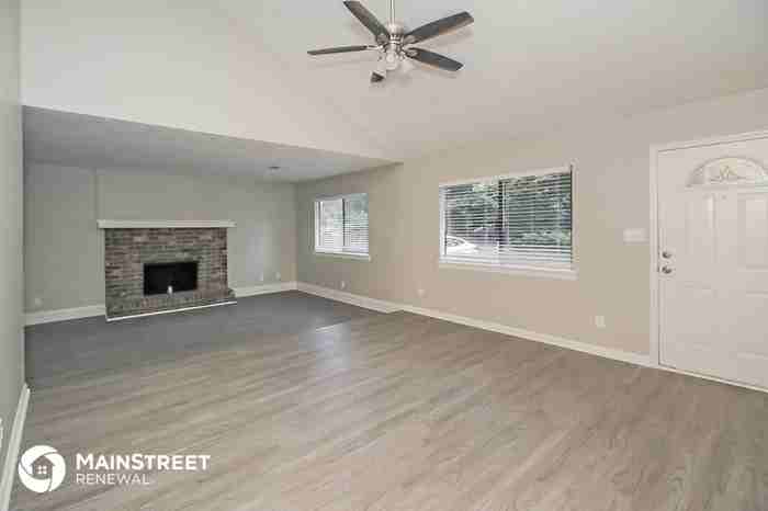 10084 Silent Trl - Photo 3 of 16