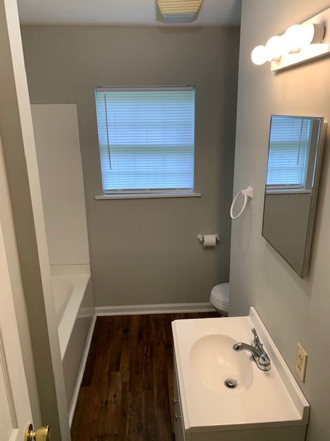 40 Monroe Avenue - Photo 3 of 6