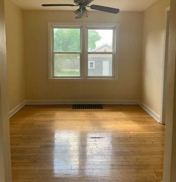1013 Marshall Avenue - Photo 3 of 10