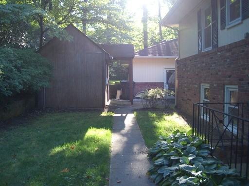 8721 Glenbrook Pl - Photo 3 of 14