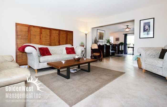 1607 Edilee Dr - Photo 3 of 10