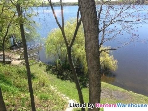 1509 Long Lake Blvd - Photo 2 of 10