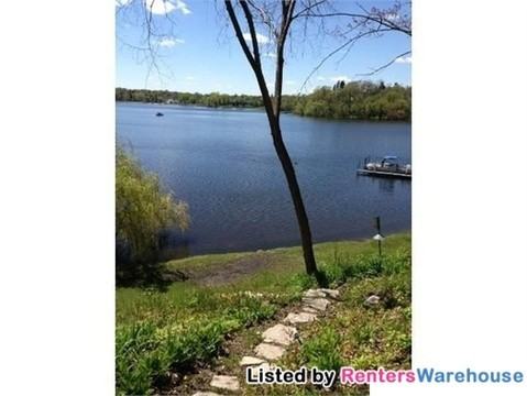 1509 Long Lake Blvd - Photo 3 of 10