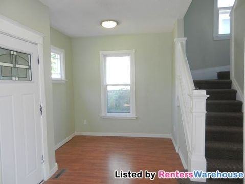 3435 Elliot Ave S - Photo 2 of 13