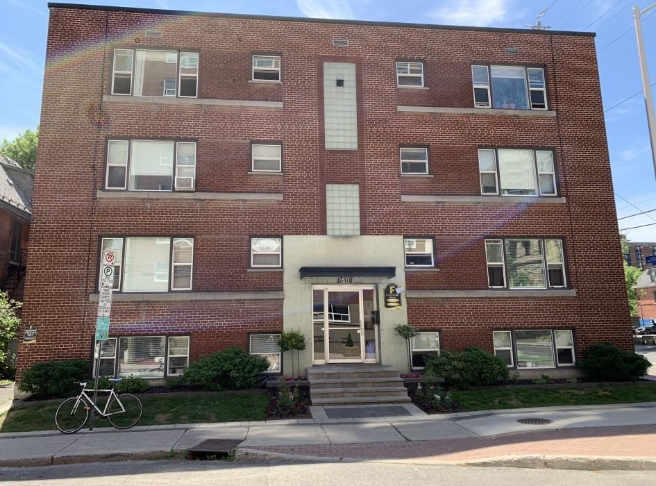 340 Cooper St Apartments for Rent in Centretown, Ottawa, ON K2P 0G7