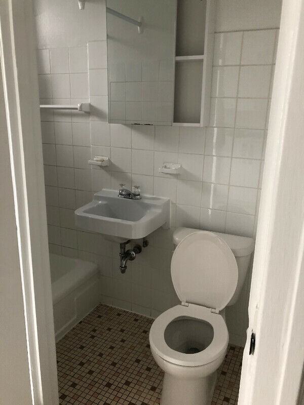 4448 Rue Garnier - Photo 3 of 9