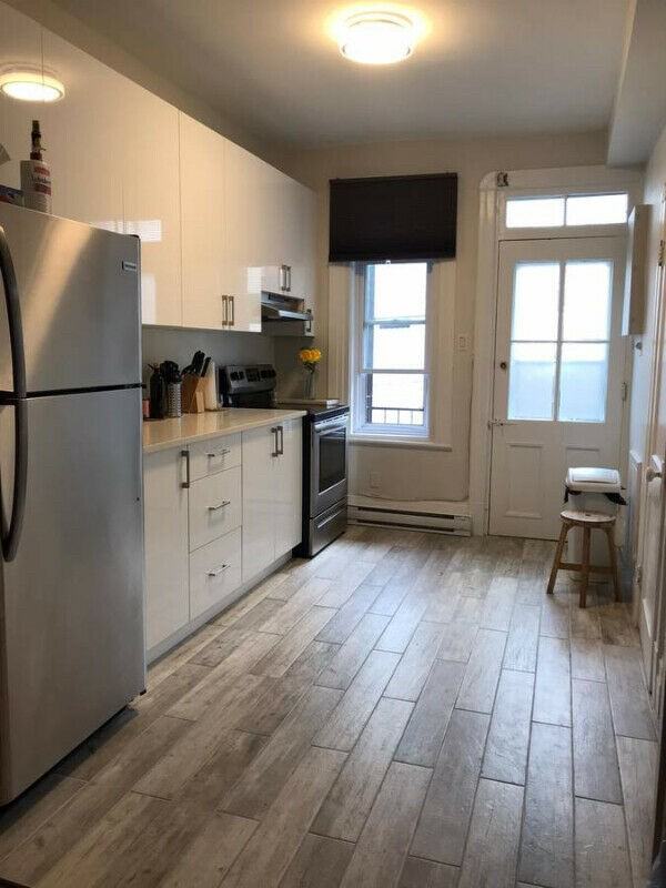 4448 Rue Garnier - Photo 2 of 9