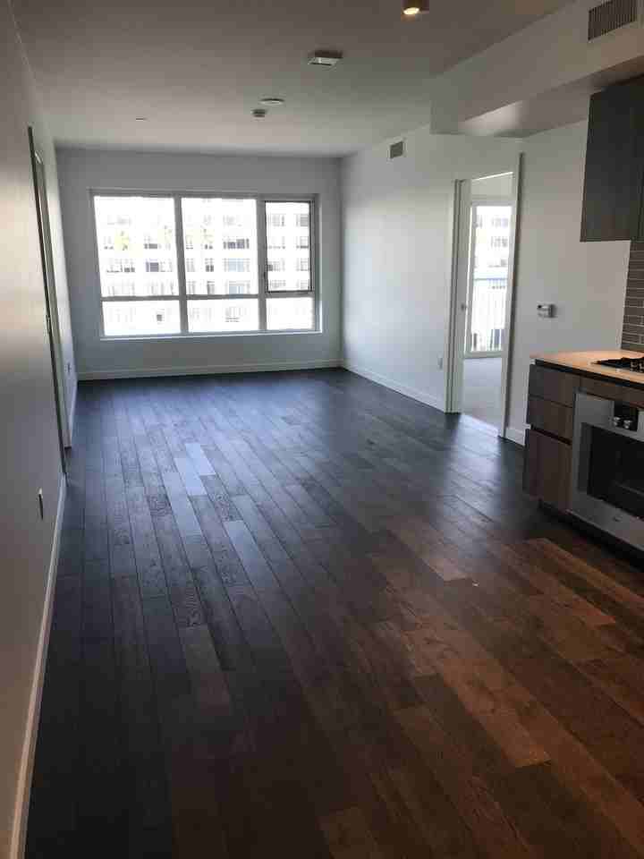 110 Channel Street #408